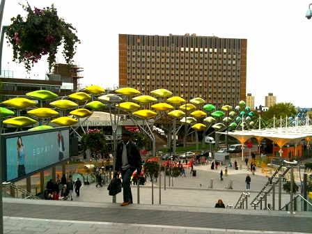 © Robert Rotifer Station Stratford